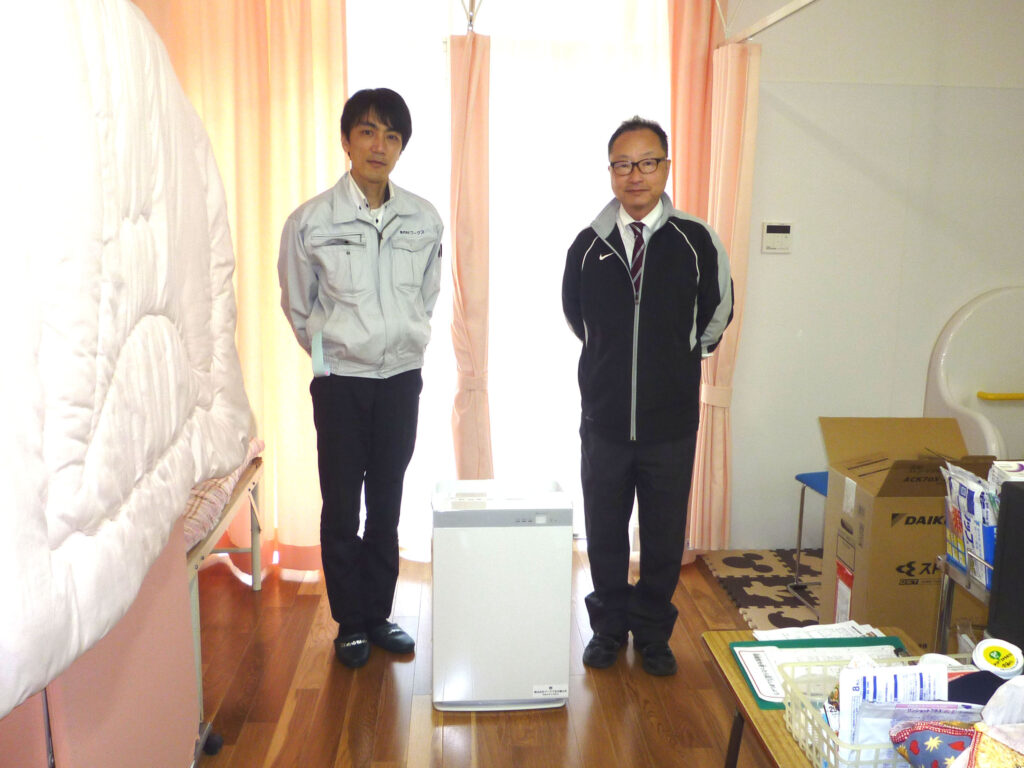 益田市内小中学校24校に空気清浄機をお持ちしました Brand 株式会社ワークス